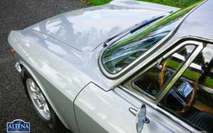 Bild 36/62 von Alfa Romeo 2000 GT Veloce (1974)
