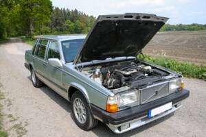 Bild 6/16 von Volvo 760 GLE (1986)