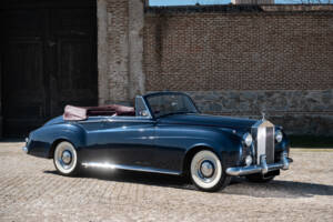 Image 2/15 of Rolls-Royce Silver Cloud II (1960)