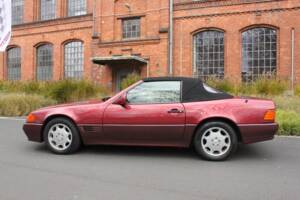 Afbeelding 7/24 van Mercedes-Benz 500 SL (1991)