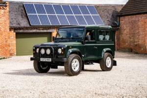 Image 8/50 de Land Rover Defender 90 Td5 (1999)