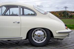 Image 13/39 de Porsche 356 B Carrera 2/2000 GS (1963)
