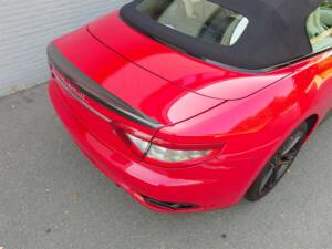 Image 18/99 of Maserati GranCabrio Sport (2015)