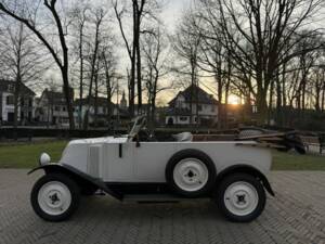 Immagine 5/8 di Renault NN1 (1920)