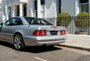 Image 14/33 of Mercedes-Benz SL 600 (2002)