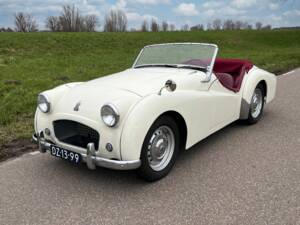 Image 1/8 of Triumph TR 2 (1955)