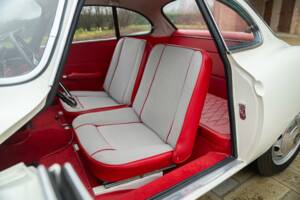Bild 33/50 von Alfa Romeo Giulia Sprint Speciale (1964)