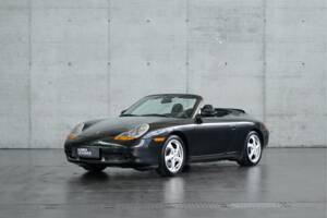 Bild 1/50 von Porsche 911 Carrera (1998)