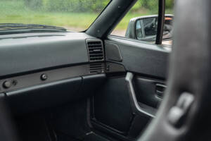 Bild 38/42 von Porsche 944 S2 (1991)