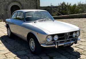 Afbeelding 7/43 van Alfa Romeo 1750 GT Veloce (1970)