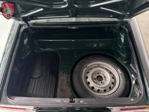 Image 24/68 of Alfa Romeo Spider Veloce 2000 (1977)