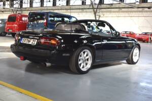 Image 7/68 of Mazda MX-5 1.6 (1992)