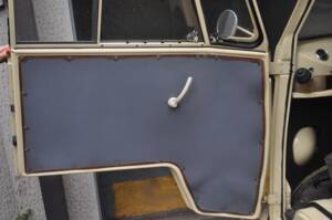 Image 25/31 of Volkswagen T1 minibus (1962)