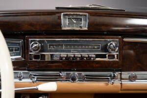 Bild 26/36 von Mercedes-Benz 300 Sc Cabriolet A (1956)