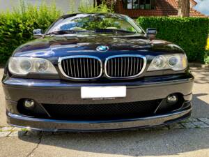 Image 24/32 of BMW 330Ci (2004)
