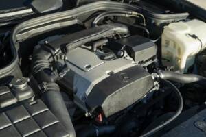 Bild 49/50 von Mercedes-Benz CLK 200 (1997)