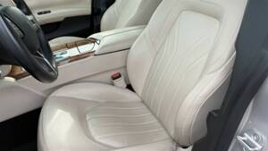 Image 14/54 of Maserati Quattroporte GTS (2015)