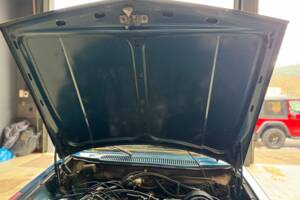 Imagen 7/19 de Volvo P 144 GL (1974)