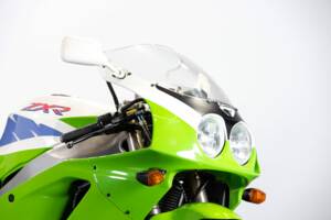 Image 28/49 of Kawasaki ZX-R 750 (1994)
