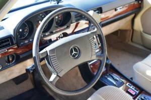 Afbeelding 2/16 van Mercedes-Benz 450 SEL 6,9 (1980)