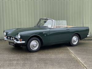 Image 4/12 of Sunbeam Alpine Mk V (1967)