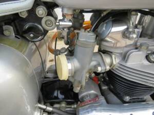 Bild 27/50 von Triumph T 120 Bonneville (1960)