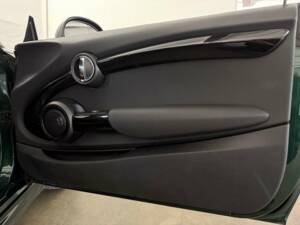 Immagine 13/26 di Mini Cooper S (2018)