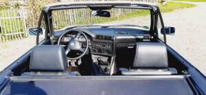 Image 39/55 of BMW 320i (1991)