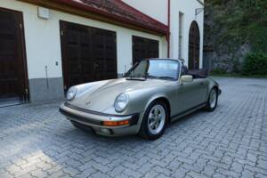 Image 1/40 of Porsche 911 Carrera 3.2 (1986)