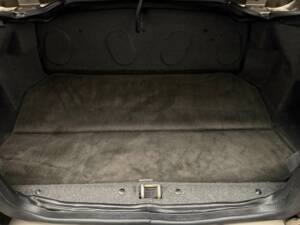 Immagine 13/17 di Aston Martin DB 7 Volante (1998)