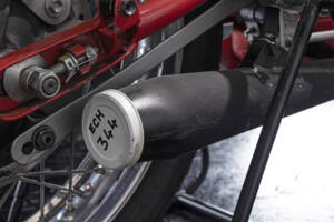 Image 15/22 of Aermacchi Harley-Davidson DUMMY (1969)