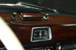 Bild 23/49 von Mercedes-Benz 220 SE (1960)