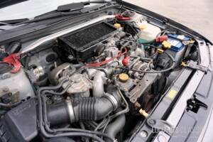Image 53/71 of Subaru Impreza GT Turbo (1999)