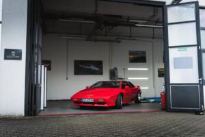Image 2/140 of Lotus Esprit Turbo (1981)