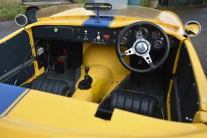 Image 31/50 of Elva Courier (1963)