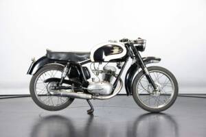 Immagine 5/50 di MV Agusta 125 TR (1958)
