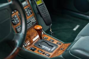 Image 31/54 of Mercedes-Benz 500 SEL (1992)
