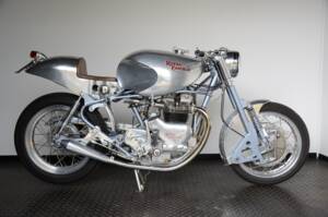 Image 1/42 of Royal Enfield 700 Silver Shotgun (1955)
