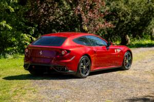 Bild 13/50 von Ferrari FF (2012)