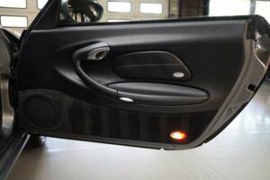 Bild 48/50 von Porsche 911 Carrera (2001)