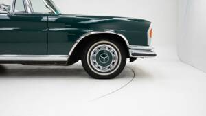 Image 10/15 of Mercedes-Benz 280 SE (1970)