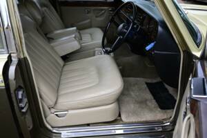Bild 28/50 von Rolls-Royce Silver Shadow II Jubilee (1980)