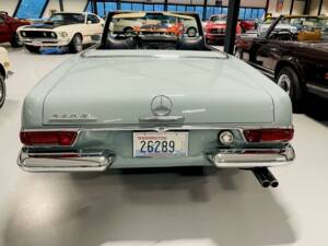 Image 14/36 of Mercedes-Benz 280 SL (1969)
