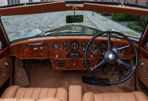 Bild 21/33 von Bentley S1 DHC Park Ward (1956)