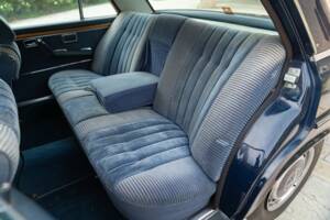 Image 25/50 of Mercedes-Benz 300 SEL 3.5 (1973)