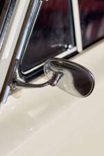 Bild 18/23 von Ford Cortina 1200 Deluxe (1965)