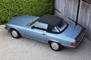 Image 11/47 of Mercedes-Benz 560 SL (1987)