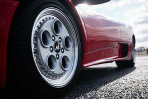 Image 44/48 of Lamborghini Diablo (1991)