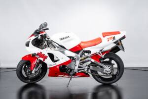 Bild 1/44 von Yamaha YZF 1000 R1 (1998)