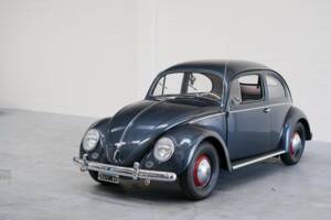 Image 5/24 of Volkswagen Beetle 1200 Standard &quot;Oval&quot; (1953)